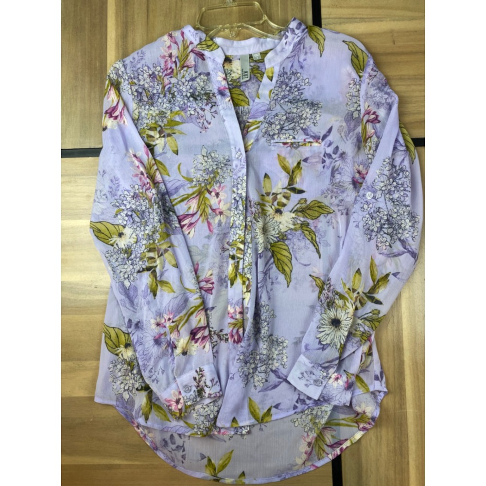 KUT From The Kloth Floral Button-Up Blouse Top Lightweight Lavender Spring‎